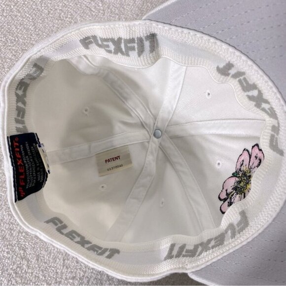 5/$25 Wild Rose Academy White Flex Fit Embroidered Rose Ball Cap HatL/XL - Picture 10 of 11